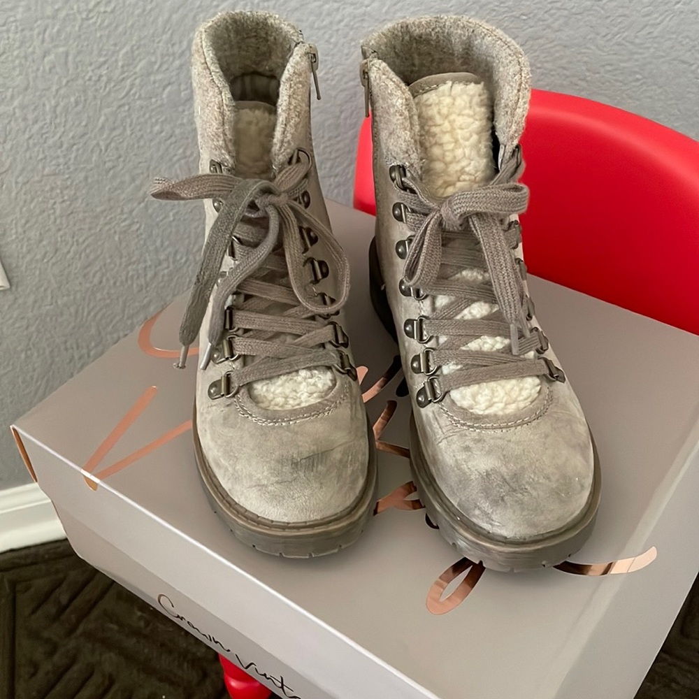 Crown Vintage Girls Youth Winter Boots